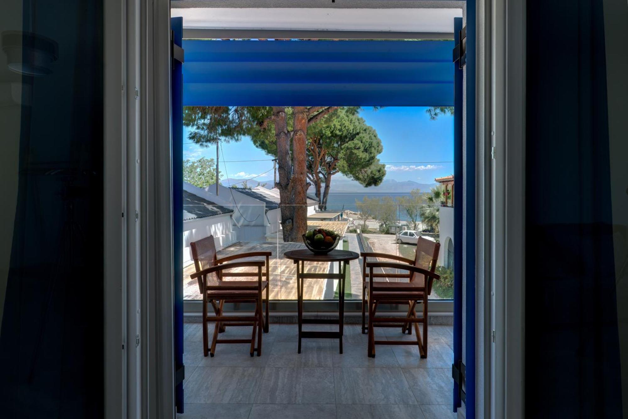 Molos Beachfront Apartments In 季亚科普通 外观 照片