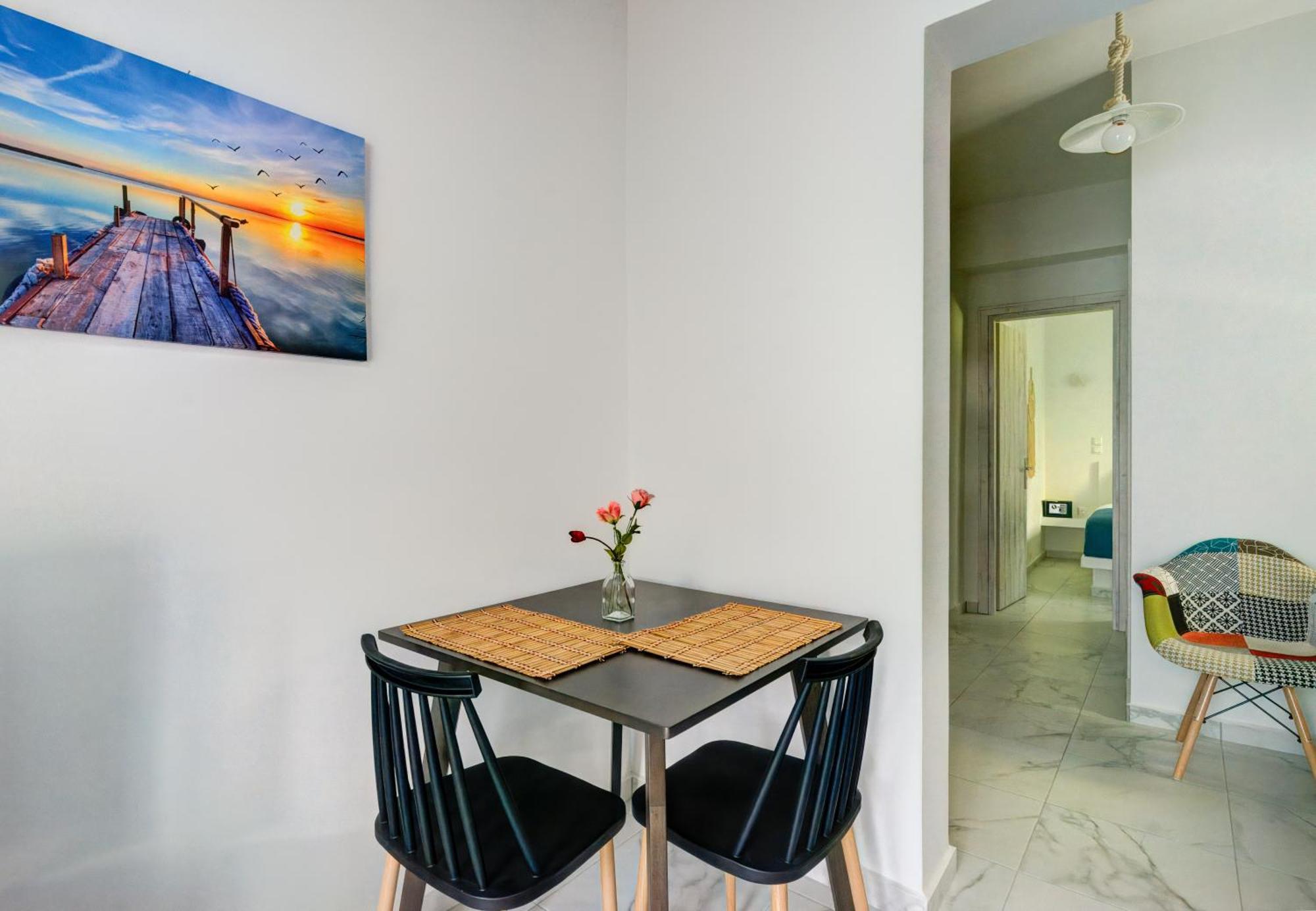 Molos Beachfront Apartments In 季亚科普通 客房 照片